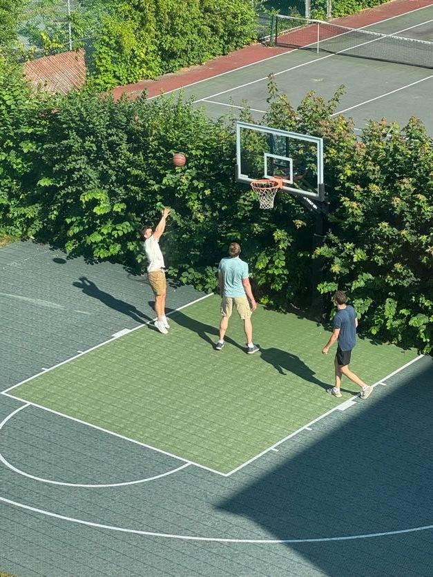 GPTZero team employees at an offsite